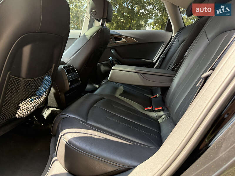Седан Audi A6 2015 в Миргороде