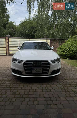 Седан Audi A6 2015 в Киеве