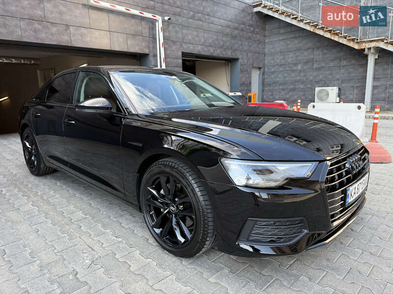 Седан Audi A6 2023 в Киеве