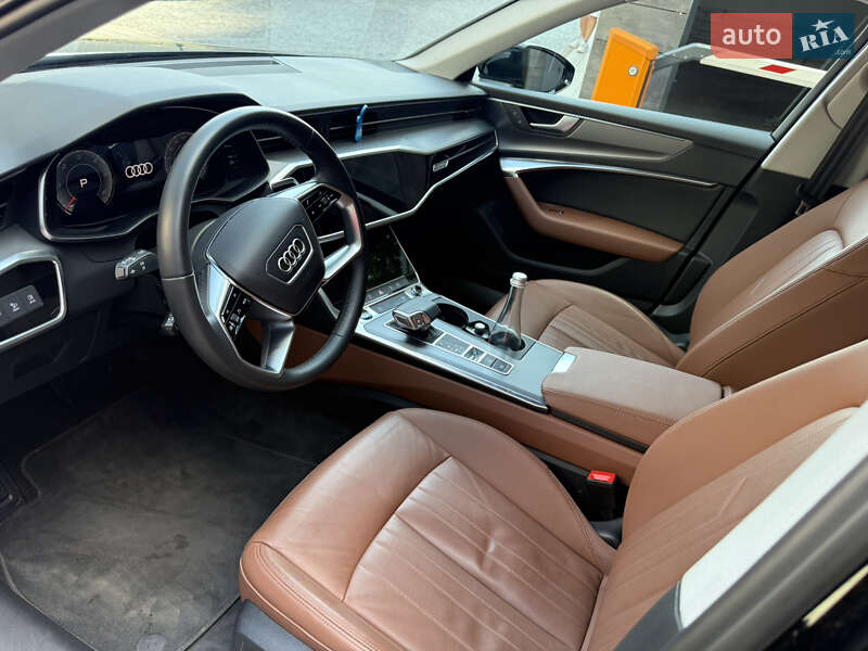 Седан Audi A6 2023 в Киеве