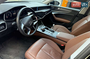 Седан Audi A6 2023 в 