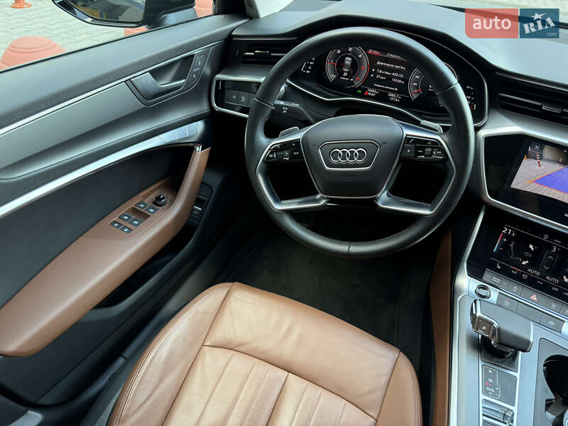 Седан Audi A6 2023 в Киеве