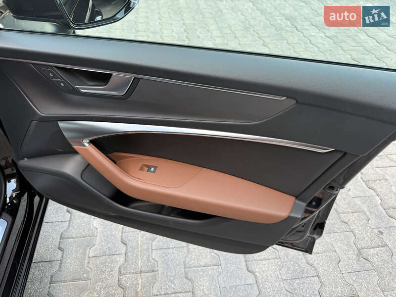 Седан Audi A6 2023 в Киеве