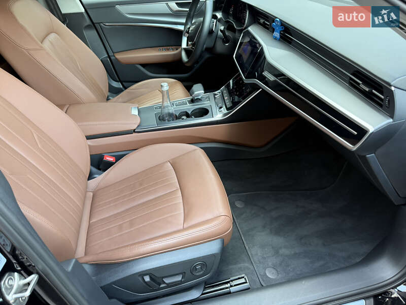 Седан Audi A6 2023 в Киеве