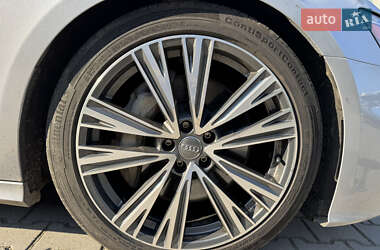 Седан Audi A6 2019 в 