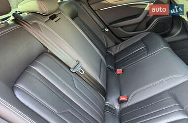 Седан Audi A6 2019 в 