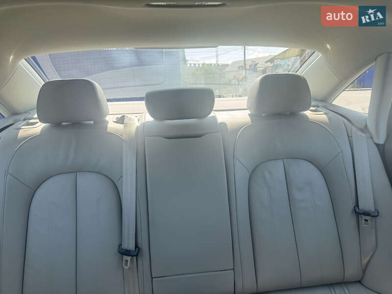 Седан Audi A6 2016 в Ивано-Франковске