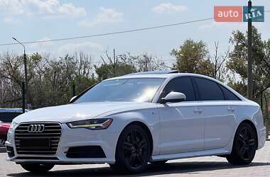 Седан Audi A6 2016 в 
