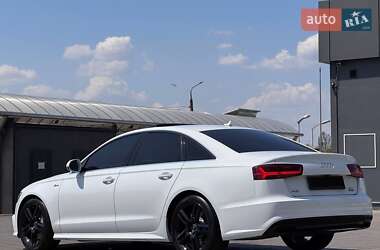 Седан Audi A6 2016 в 