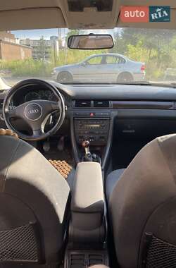 Седан Audi A6 2005 в 