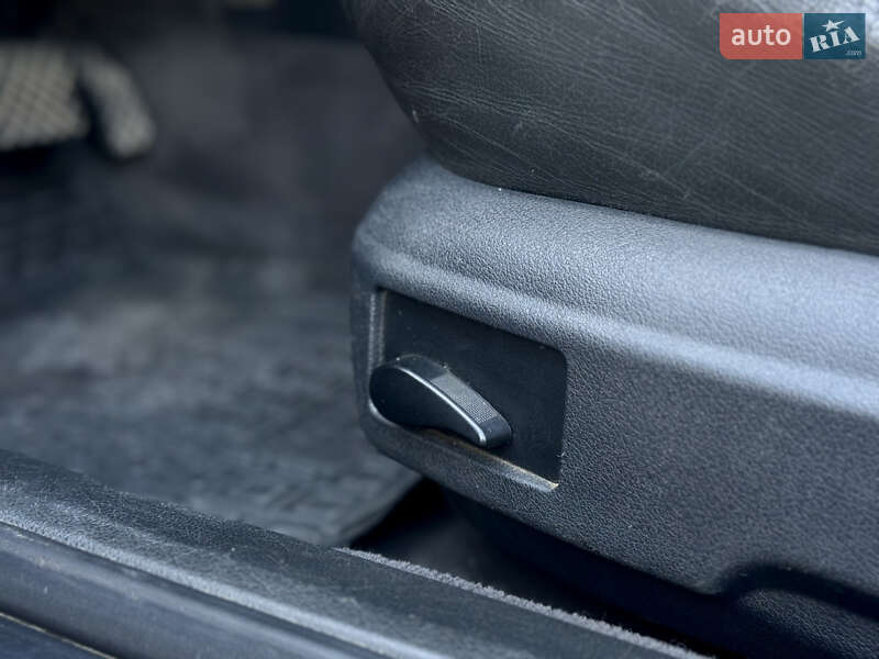 Универсал Audi A6 2001 в Ужгороде