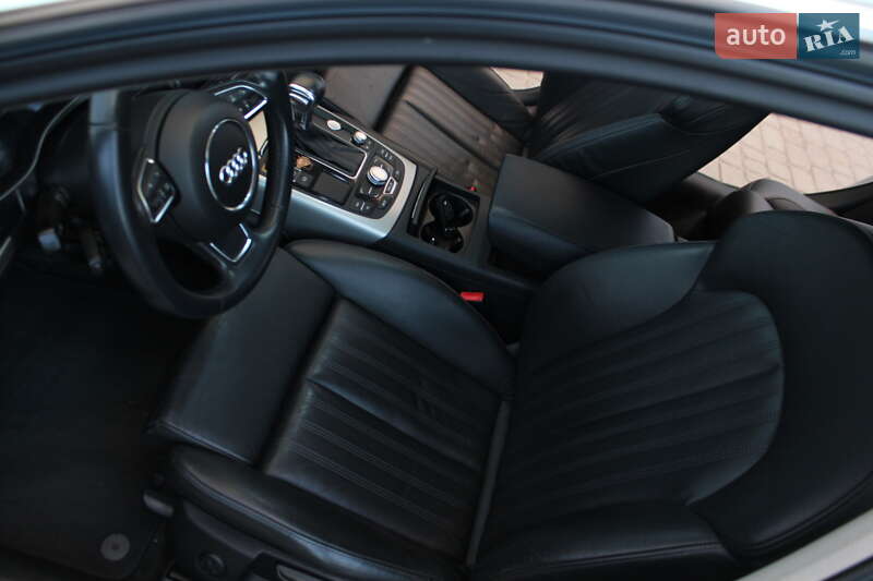 Універсал Audi A6 2011 в Жовкві