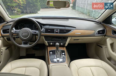 Седан Audi A6 2016 в 