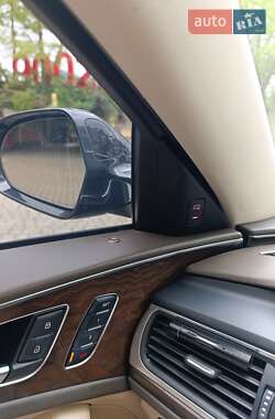 Седан Audi A6 2014 в 