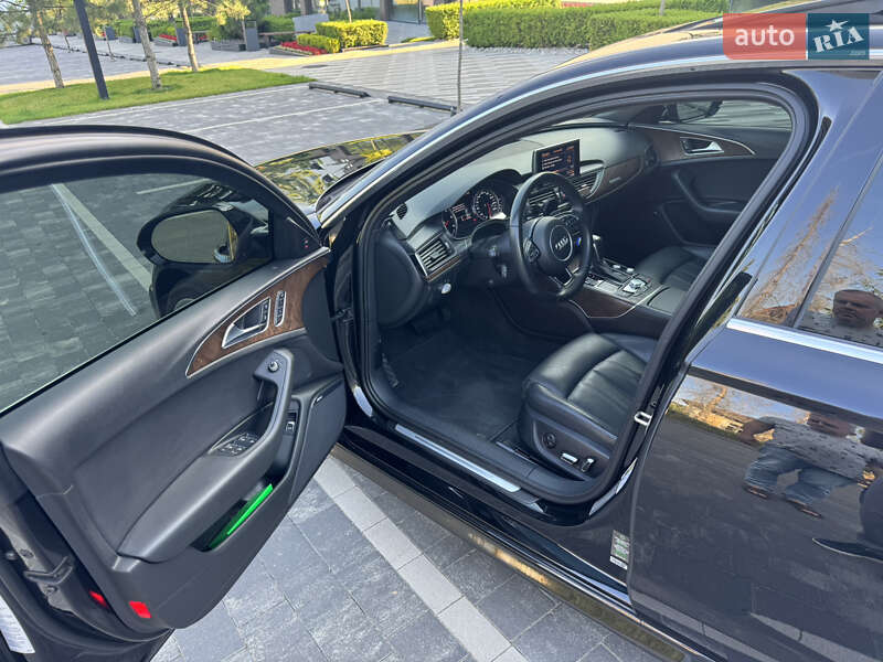 Седан Audi A6 2015 в Ужгороде