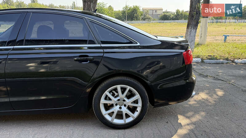 Седан Audi A6 2011 в Киеве