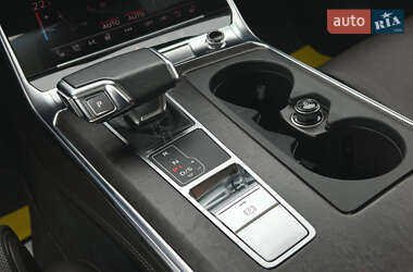 Седан Audi A6 2019 в 