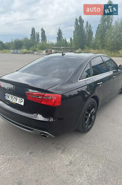 Седан Audi A6 2014 в 
