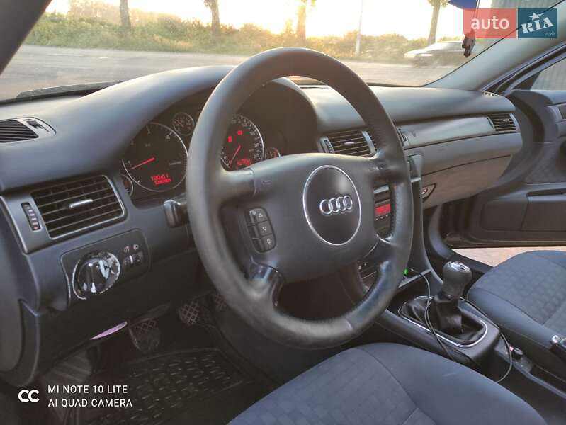 Универсал Audi A6 2003 в Киеве