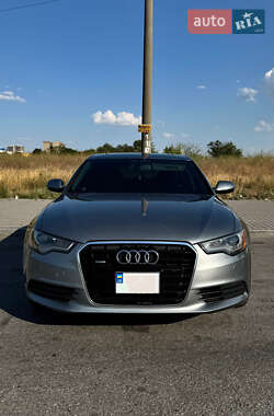 Седан Audi A6 2012 в 
