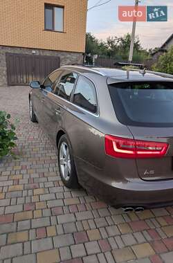 Универсал Audi A6 2011 в 