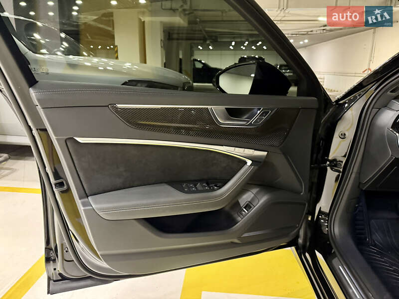 Седан Audi A6 2019 в Киеве