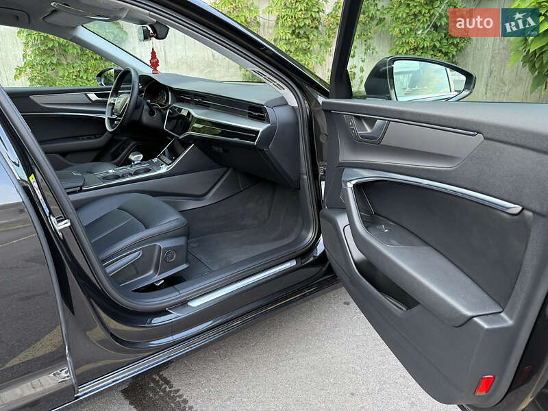 Универсал Audi A6 2019 в Ровно