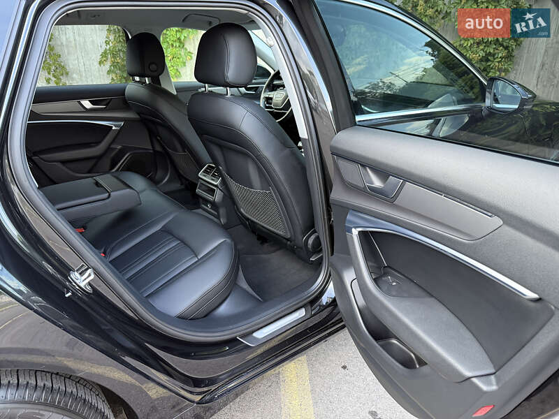 Универсал Audi A6 2019 в Ровно
