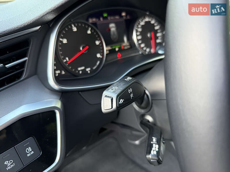 Универсал Audi A6 2019 в Ровно