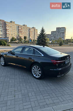Седан Audi A6 2020 в 