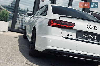 Седан Audi A6 2015 в 