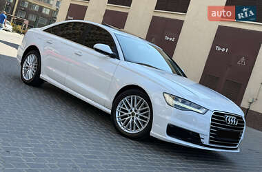 Седан Audi A6 2016 в 