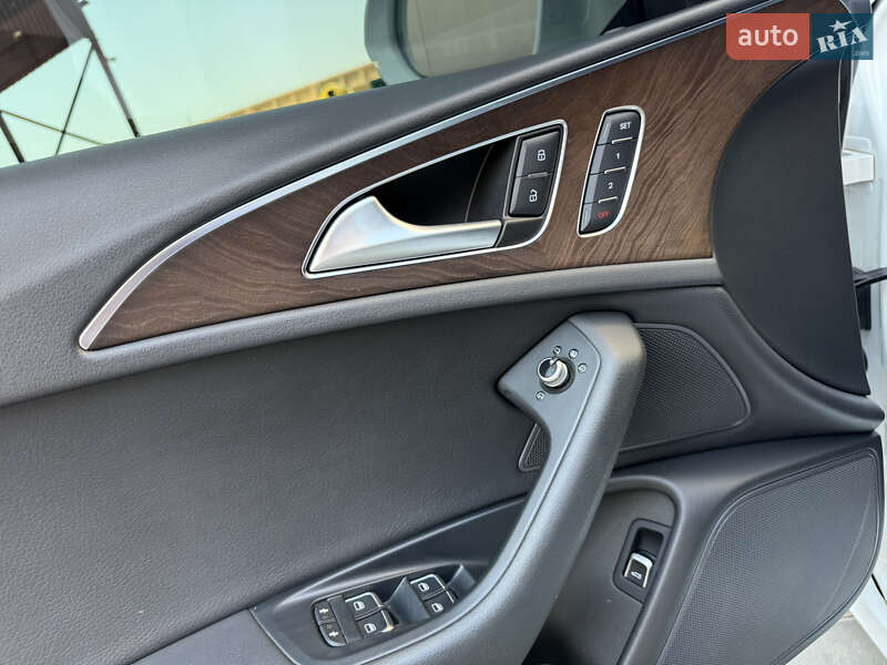 Седан Audi A6 2016 в Одессе