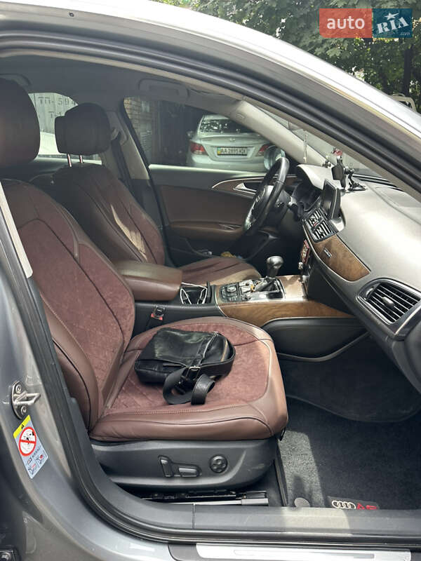 Седан Audi A6 2012 в Киеве