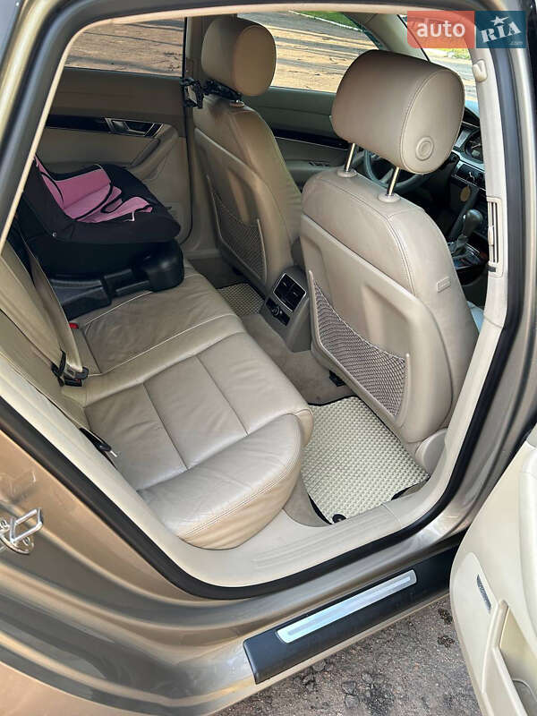 Седан Audi A6 2008 в Коростене