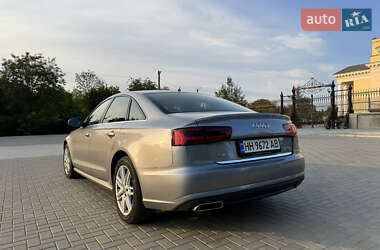 Седан Audi A6 2016 в 