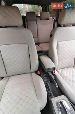 Универсал Audi A6 2001 в 
