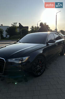 Седан Audi A6 2014 в 