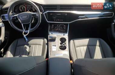 Седан Audi A6 2023 в 