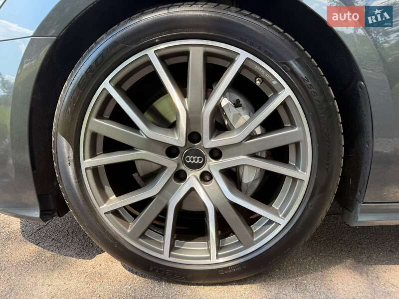 Универсал Audi A6 2019 в Киеве