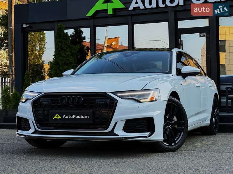 Седан Audi A6 2019 в 