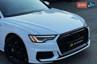 Седан Audi A6 2019 в 