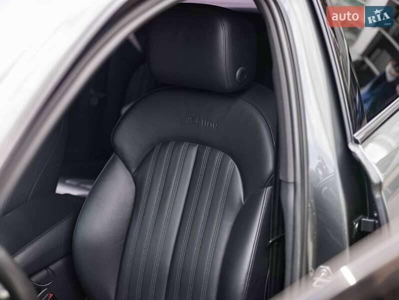 Седан Audi A6 2017 в Киеве