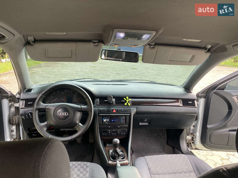 Седан Audi A6 1998 в Дубно