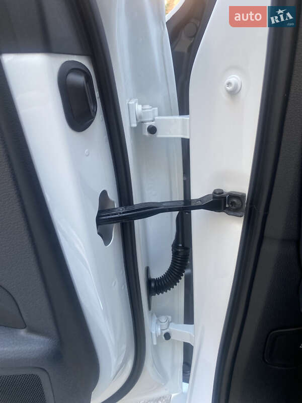 Седан Audi A6 2019 в Львове