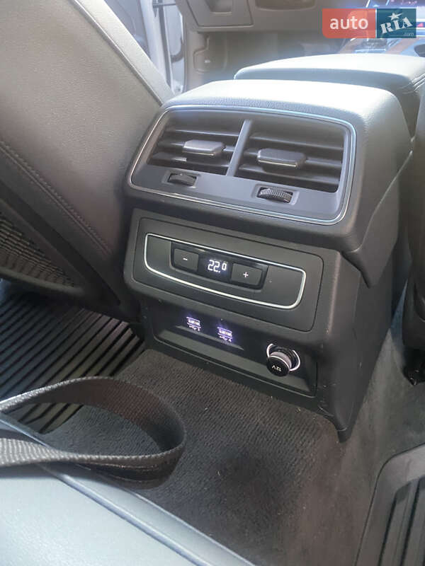 Седан Audi A6 2019 в Львове