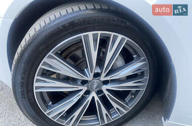 Седан Audi A6 2019 в Львове
