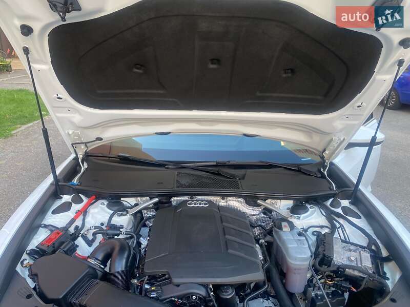 Седан Audi A6 2019 в Львове
