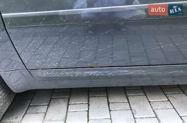 Универсал Audi A6 2004 в 