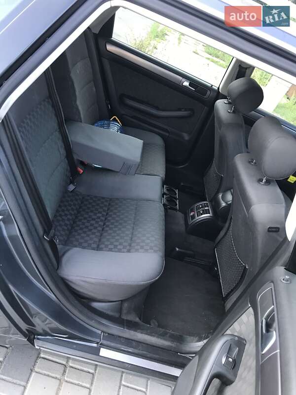 Универсал Audi A6 2004 в Луцке